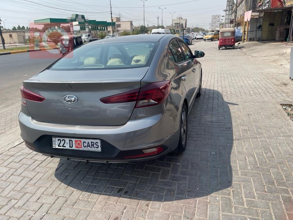 هيونداي النترا